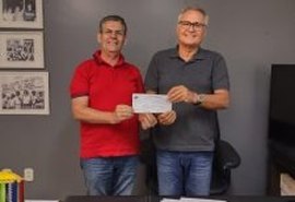 Ex-prefeito Geo Cruz se filia ao MDB e deve concorrer a deputado federal