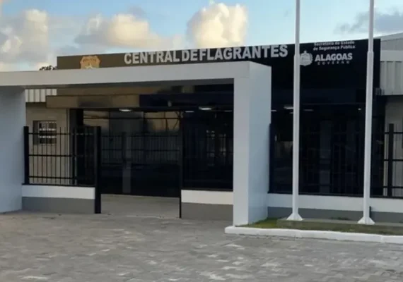 Trio é preso em Maceió após usar contrato falso para alugar caminhonete