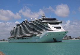 Costa Favolosa aporta em Maceió com 4.500 turistas nesta quinta (1º)