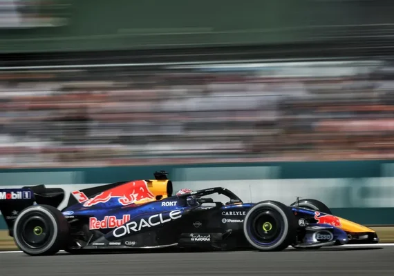 Verstappen vê Red Bull mais forte, mas admite: “Ainda não estamos lá”