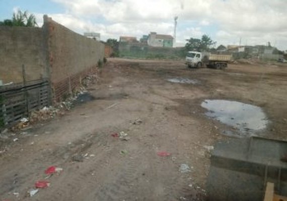 Prefeitura de Arapiraca remove mais de duas mil toneladas de lixo do bairro Itapoã