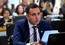 Presidente do senado diz que vai abrir a CPI do MEC