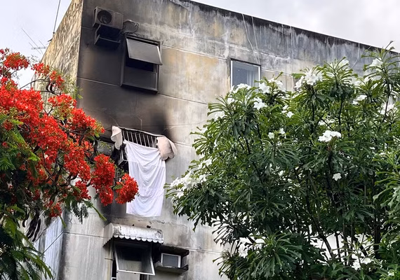 Duas crianças morrem tentando fugir de incêndio em Recife