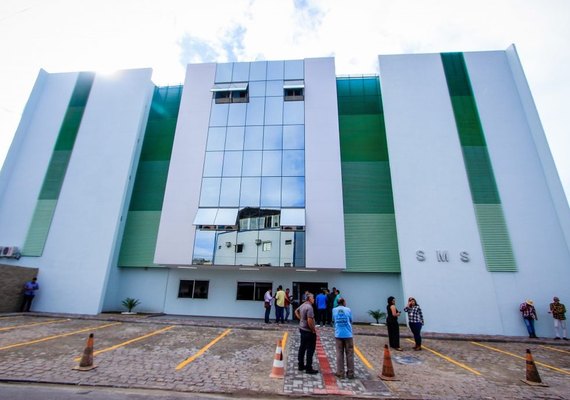 JHC anuncia edital com vagas para Secretaria de Saúde