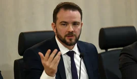 Ministro admite que fim da 'taxa das blusinhas' está em debate