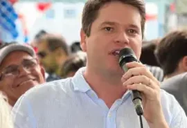 Davi “empata” com Renan Filho na capital, mas não tira diferença no interior