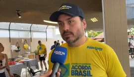 Bolsonaro confirma apoio a Gaspar e Lira, mas só um terá a direita em AL