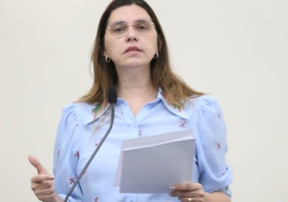 “Não sou, nesse momento, pré-candidata majoritária”, diz deputada alagoana