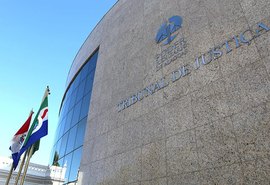 Júri popular é mantido pelo TJ em caso de de PMs acusados de matar jovem em 2014