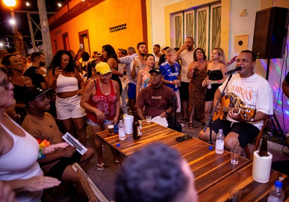 Neste domingo (16), o Jaraguá recebe 2ª edição do Samba do Beco