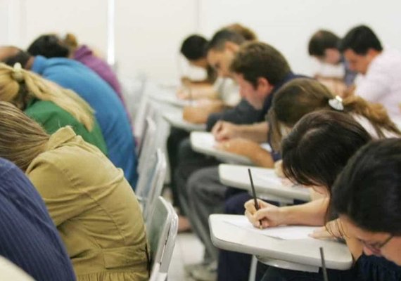 Concursos oferecem mais de 1,1 mil vagas em todo o país