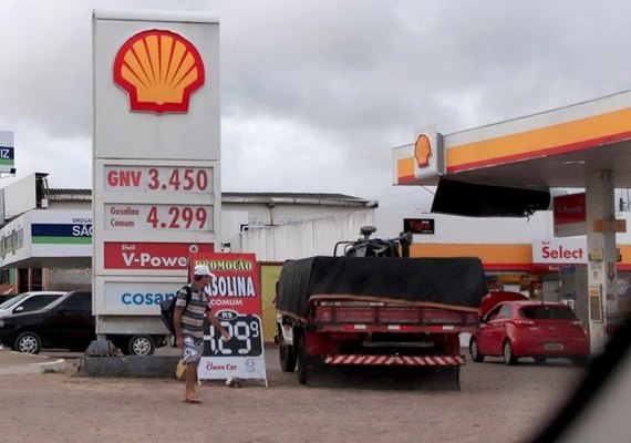 Valor da gasolina sobe em Maceió e assusta condutores