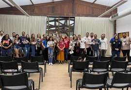 “Estudantes alagoanos devem ter prioridade na Ufal e Uneal”, defende Beto Brito, durante encontro com a Educação