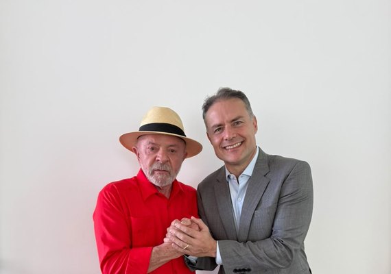 Em reunião com Lula, Renan defende fim da escala 6x1 e PEC da Segurança