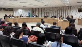 TCE-AL impede uso de recursos da Saúde em hospital veterinário de Maceió