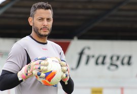 CRB deve anunciar Fernando Henrique como goleiro nesta semana