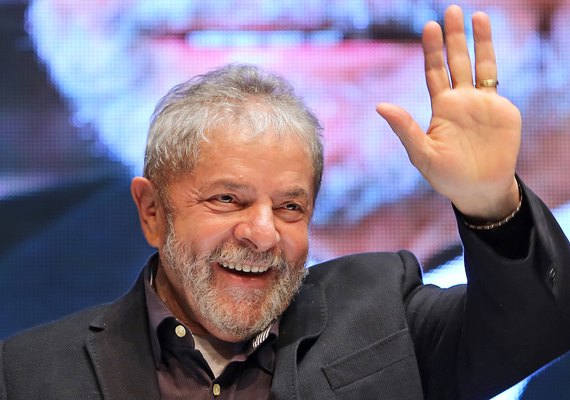 Lula lidera com 47% das intenções de voto após prisão