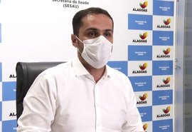 Alexandre Ayres anunciou pelas redes sociais  que está com o novo coronavírus