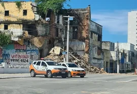 Defesa Civil inicia demolição de prédio no Jaraguá