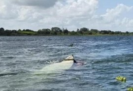 Mulher desaparece após embarcação virar em travessia no Rio São Francisco