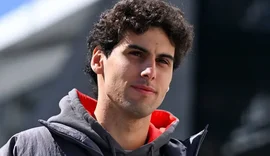 Gabriel Bortoleto alerta para déficit no motor da Audi na temporada 2026