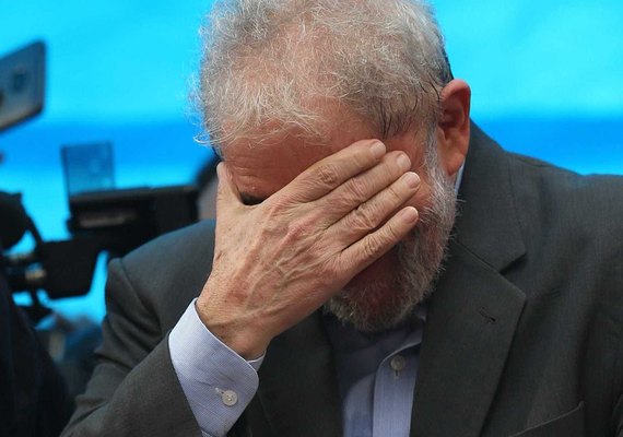 Mesmo solto, Lula não pode ser candidato a presidente; entenda