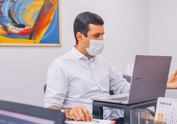 AMA e COSEMS lançam nota e vão punir quem escolher e recusar vacina