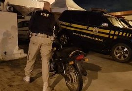 PRF prende cinco pessoas e recupera três veículos adulterados nas BRs que cortam Alagoas