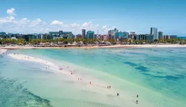 Câmara aprova projeto que regula uso de jet skis nas praias de Maceió