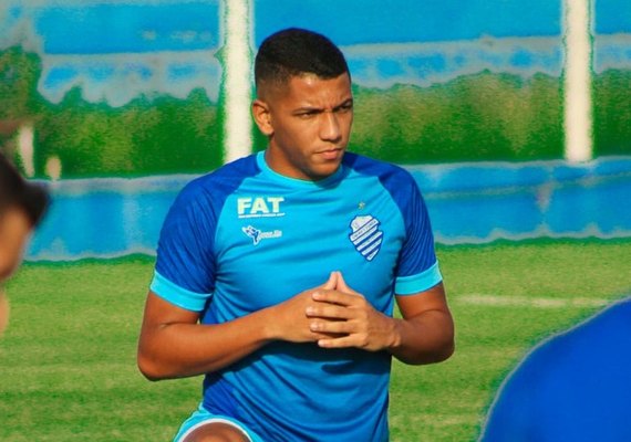 Volante do CSA fala do trabalho no time e lembra gol com a camisa do Atlético-MG