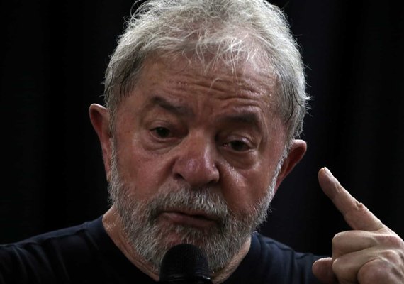 Justiça absolve Lula de crimes em caso da Odebrecht, mas o mantém réu