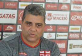 Marcelo Cabo é apresentado no CRB para a reta final do Brasileiro da Série B