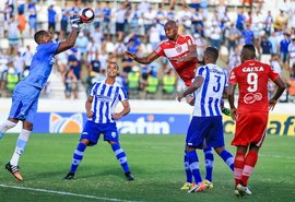 CSA treina com portões fechados; CRB será alterado