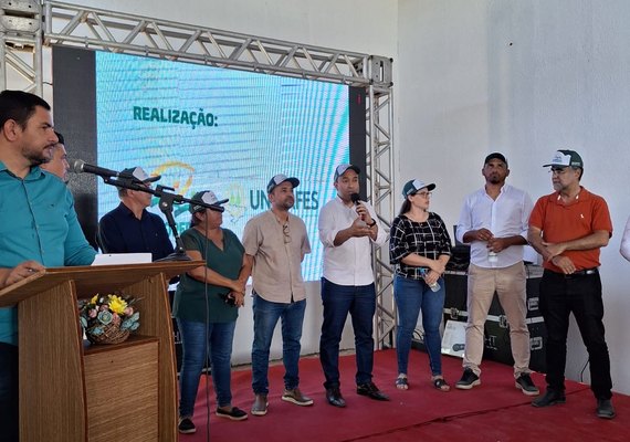 Seminário regional aborda desenvolvimento econômico de cooperativas da agricultura familiar