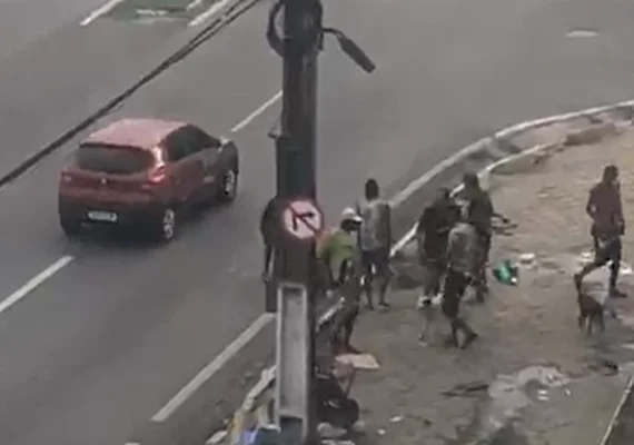 PC investiga caso de mulher trans vítima de espancamento coletivo em Maceió