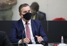 Deputado pede ao Estado apoio psicológico e assistencial aos 'órfãos da Covid'