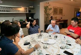 Família Pereira inicia migração para partido que faz oposição a Renan Filho