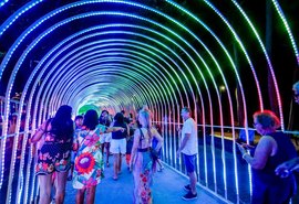 Luzes de Natal ficam acesas até 12 de janeiro em Maceió