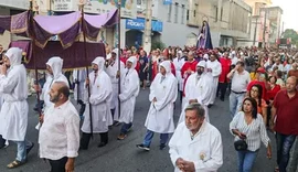 Sexta-feira da Paixão reúne fiéis em ritos de fé e tradição em Maceió