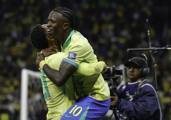 Brasil vence primeira com Ancelotti e se classifica para Copa do Mundo