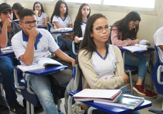 Escolas da rede estadual de Alagoas retomam as aulas na próxima segunda-feira (10)