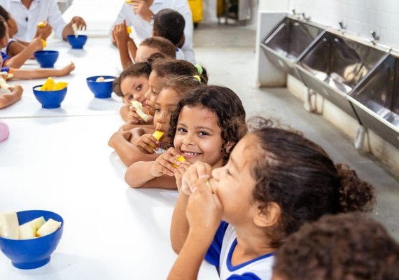 Semed abre edital para compra de alimentos da merenda escolar