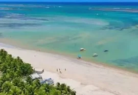 Muros e placas restringem passagem à Praia do Toque e MPF busca solução