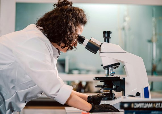 Alagoas lidera no país em proporção de alunos com bolsas de mestrado e doutorado