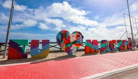 Pontos turísticos de Maceió são palcos de ação de marketing da turnê 'Tchan 30 anos'