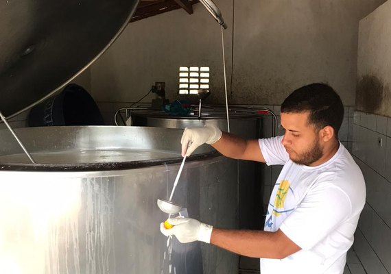Assistência técnica da CPLA reforça qualidade do leite