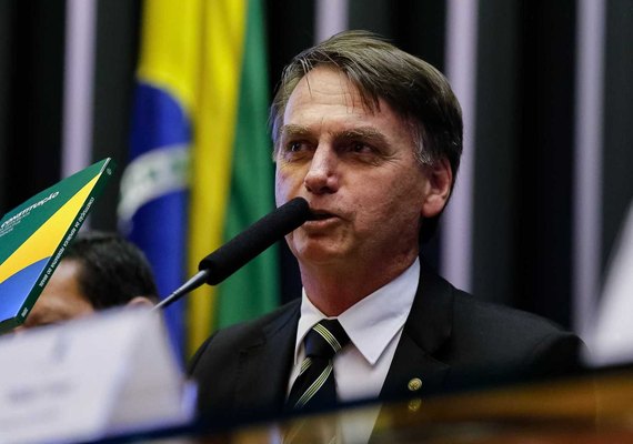 Bolsonaro estuda fim do Ministério do Trabalho