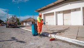 Mutirão de Limpeza leva serviços ao Centro Pesqueiro, Mercado e Feira do Jacintinho