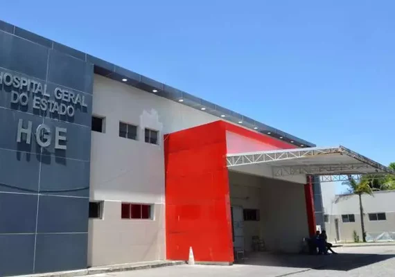 Mulher sofre tentativa de homicídio com facadas no bairro Cidade Universitária