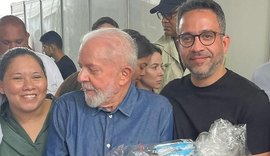 Presidente Lula recebe cesta com produtos das cooperativas da agricultura familiar